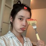 아이유, 이 얼굴이 어딜 봐서 30대…고등학생이래도 믿겠어