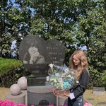 17년…최준희, 故최진실 묘 찾았다 "<b>딸래미</b> 자주 못와 미안해"