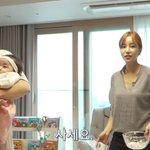 ‘금융맨’ <b>윤진</b>이, 딸 추석 조기교육 대실패 “그냥 사세요” (진짜...