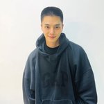 드디어 전역하고 찐 행복이 얼굴에 가득<b>하심</b>