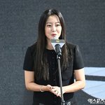 김희선, 오늘(2일) 모친상…남편·딸과 함께 <b>상주</b>로 [공식]