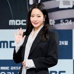 김희선, 추석 앞두고 오늘(2일) 모친상..슬픔 속 <b>빈소</b> 지켜