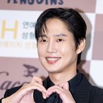 [현장포토] "러블리도 있어요"…박성훈, <b>냉미남</b>의 손하트