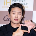 [현장포토] "네 <b>맘속</b>에 저장"…안재홍, 포즈 자판기