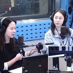 송지효 “태어나 소개팅 0번, 친해지는 과정 억지스러워”