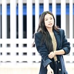 [모두드루와] [현장포토] "예쁨이 흩날려"…제니, 분위기 여신