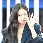 [모두드루와] [현장포토] "<b>청순</b>, 큐티, 섹시"…제니, 팜므파탈...