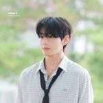 파리 패션위크 출국하는 <b>뷔</b>