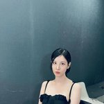 서현, 걸어다니는 인형이네‥가녀린 어깨+<b>목선</b> 드러낸 블랙 드레스