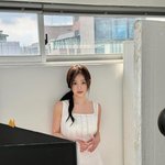 “햇살에 스민 바람처럼”…채서안, 맑고 고요한 시선→청초한 무드