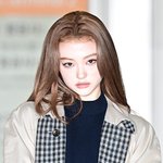 [현장포토] "인형이 서 있네"…<b>엘라</b>, 비현실 미모