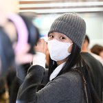 블랙핑크 지수, ‘하트 하다가 깜짝’ [포토엔<b>HD</b>]