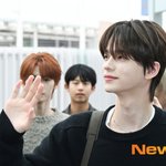 투어스 신유, ‘42(사이)’ 향해 인사 [포토엔<b>HD</b>]