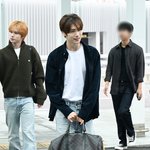 투어스 영재, 미소와 함께 공항 런웨이 [포토엔<b>HD</b>]