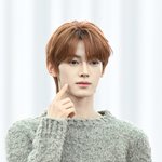 투어스 한진, 훈훈한 볼콕 [포토엔<b>HD</b>]