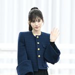 미야오 안나, 자체발광 인사 [포토엔<b>HD</b>]