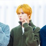 [사진]투어스 경민,'볼콕하며 <b>츄</b>'