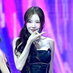 [사진]모모랜드 주이, '<b>손끝</b>까지 멋지게'