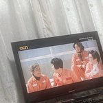 저인간들은 <b>무슨죄</b>를 지어서 감옥에 갇혔노...