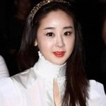 '18살 연하와 파혼' 함소원 "나를 못 보는 게 벌일 것"…中...