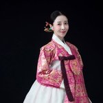 원자현, 결혼 첫 명절 맞이 한복 웨딩화보 공개 "보정 <b>NO</b> 원본"