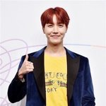 방탄 <b>Love</b> your self 기자간담회 제이홉