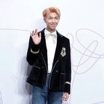 방탄 <b>Love</b> your self 기자간담회 알엠