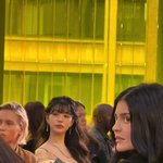 장원영, <b>카일리</b>제너 한샷에 찍힘