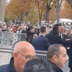 장원영 <b>미우미우</b> 패션쇼 가서