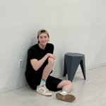 '아이유' 이종석, <b>소년미</b> 폭발하는 비주얼…캡 모자 뒤집어 쓰고...