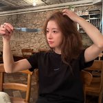 [모두드루와] 이세영, 나이프로 외모 <b>체크</b>하는 테토녀…모자가 너무 큰...