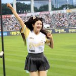 함께할 소중한 분이 생겼다, <b>KS</b> 우승 위해 더 열심히 응원"