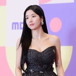 [모두드루와] 24억 건물주' 권은비, 오빠 결혼식 비용 전액 부담…"몰래...