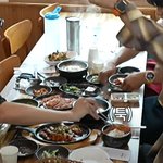 한창 미운 나이 마흔 살의 과한 예쁜 짓(?)