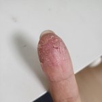 [혐짤] <b>내손</b>꾸락도봐 ㅠ