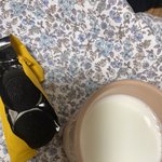 먹이먹을래 나랑 <b>뽀뽀</b>할래