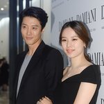 [단독] 이동건·조윤희, 3년 만에 갈라섰다…협의이혼 결정, 양육권은...