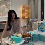 <b>박주미</b>, 으리으리한 거실서 럭셔리 생일파티..이게 다 얼마야