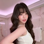 [댓글부탁해] <b>욕실</b>서 춤추는 장원영 무슨 일, 챌린지 선물에 “감사합니다”...