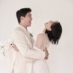 이장우조혜원, 웨딩화보 공개…사랑스러운 눈맞춤 "11월23일 결혼합니다"...