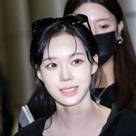 [현장포토] "화면 가득 예쁨"…윈터, 러블리 출국