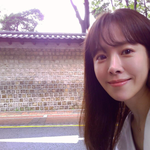 한지민, 최정훈과 데이트 했나..흐린 날씨 속 ‘눈부신 미모’ 과시