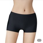 <b>팬티</b>만 입고다니는 여자봤음