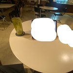 할일이 많은데 아무것도 안하고있어서 <b>심심</b>해