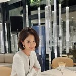 '42세 <b>돌싱</b>' 기은세, 단발 여신 자태 뽐내며 마카오 접수…화려한...