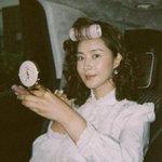 권유리, <b>사촌</b> 결혼식에 이렇게 참석했나…수영 "우리 엄마 신혼여행...