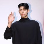 [단독]<b>로몬</b>, 늑대인간 된다…'뷰티 인 더 비스트' 주인공