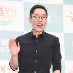 [베스트클릭] 방송가 뜸했던 김제동, 근황 공개됐다 “연예인 아니라고...