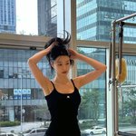 권나라, 인형 몸매로 필라테스…비현실 비주얼 [<b>N샷</b>]