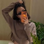 [드루와] 손나은, 완벽 <b>운동복</b> 자태…거울 셀카 '찰칵'